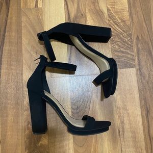 Black 2 strap trendy chunky heel